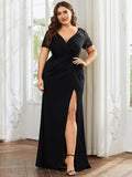 Plus Size V-Neck Pleated Slit Mermaid Mother of the Bride Dress