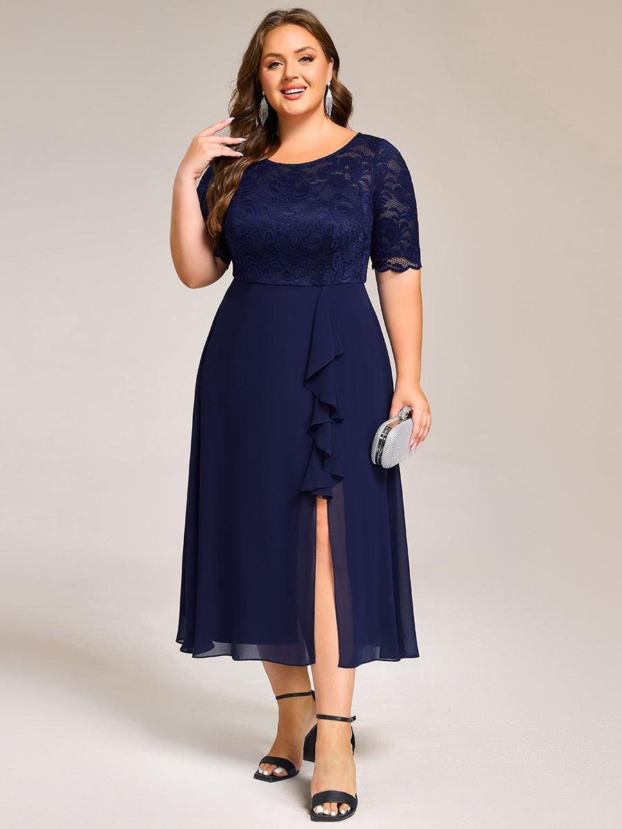 Plus Size Round Neck Lace A-Line Formal Dress with Slit