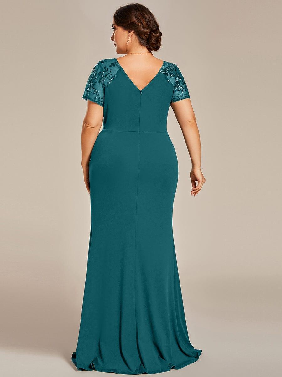 Plus Size V-Neck Pleated Slit Mermaid Mother of the Bride Dress