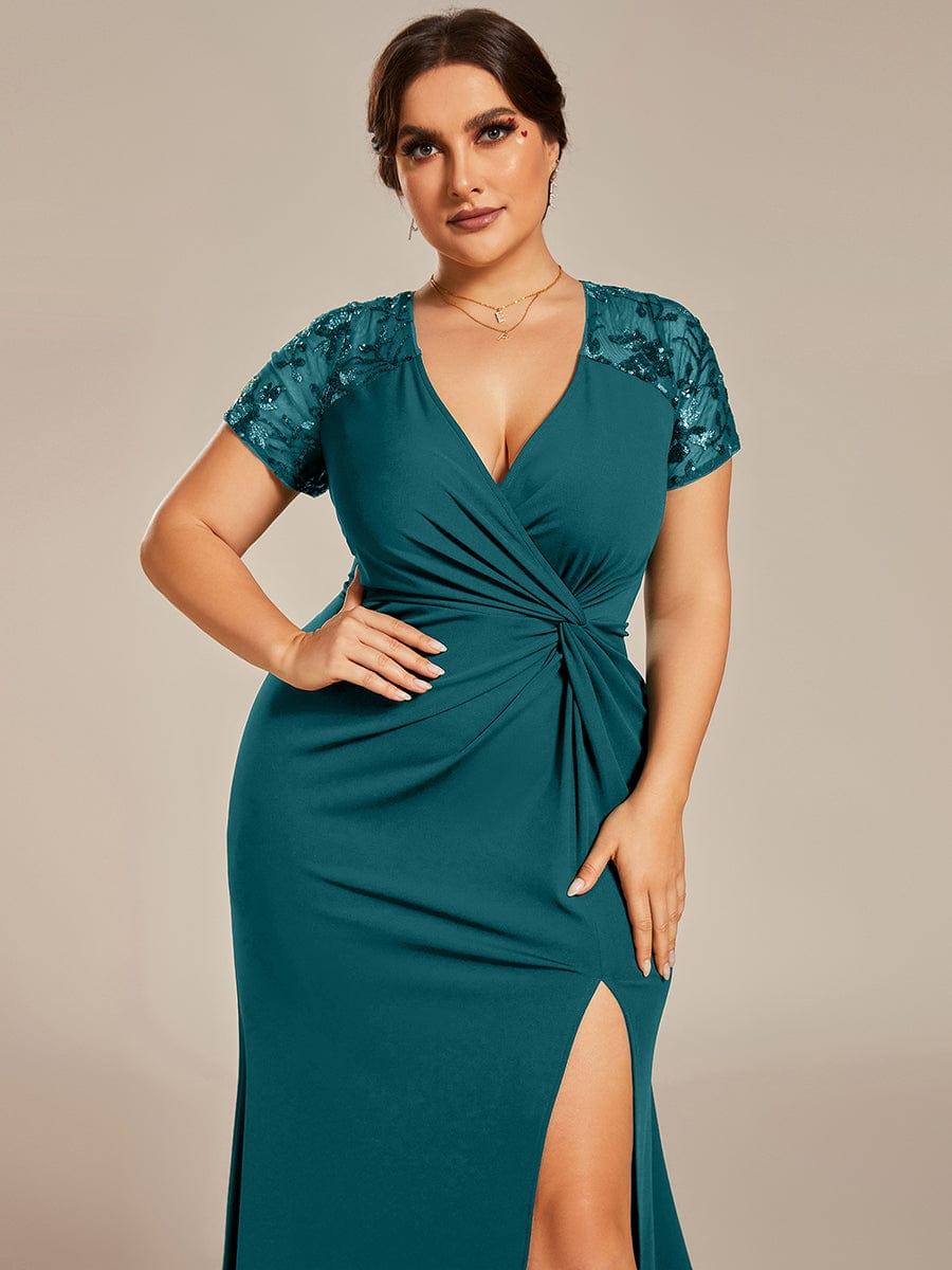 Plus Size V-Neck Pleated Slit Mermaid Mother of the Bride Dress
