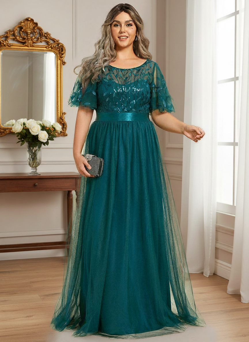 Plus Size Black Embroidery Applique A-Line Evening Dresses