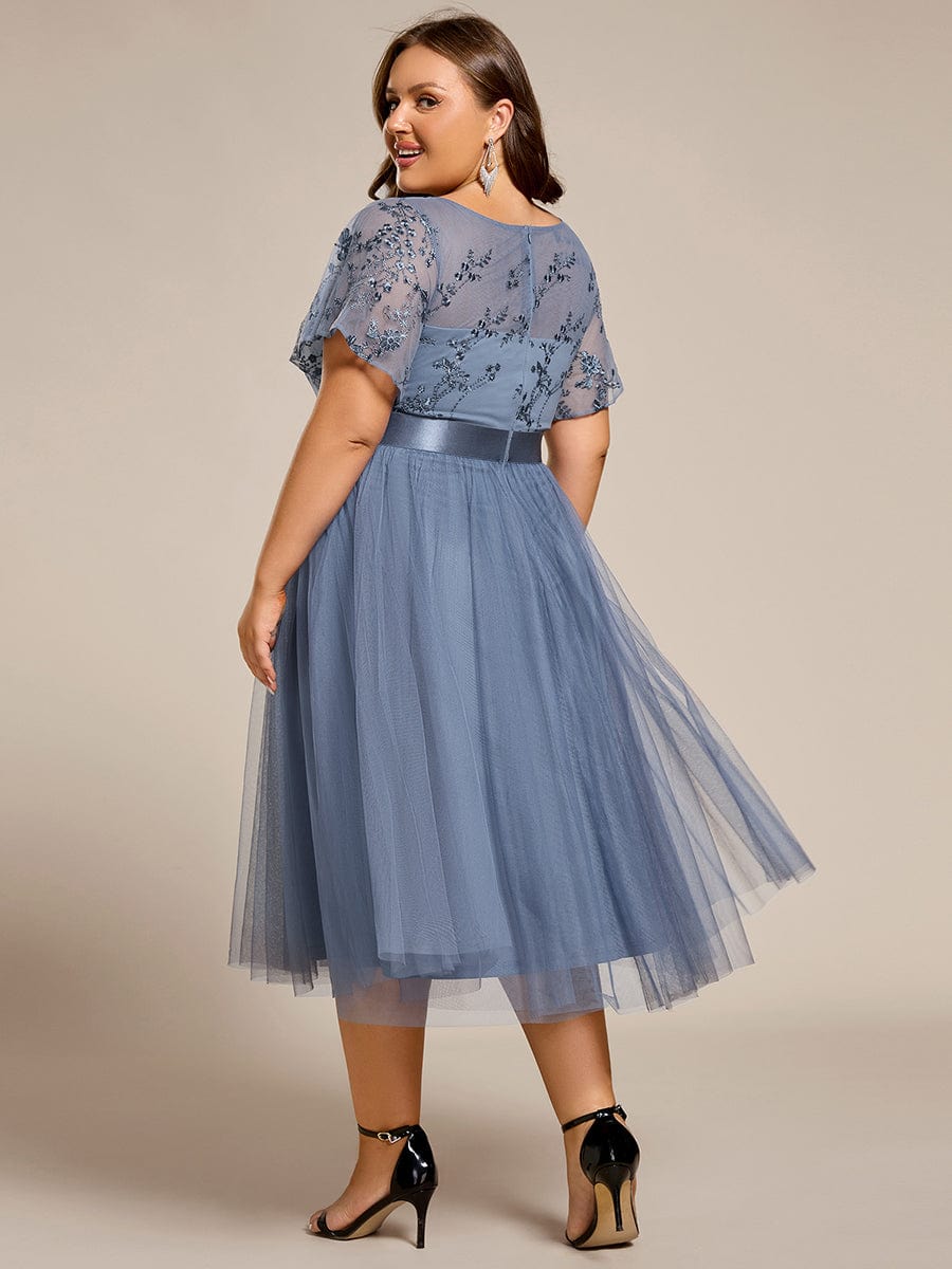 Plus Size Round Neck Sequin Applique Midi Bridesmaid Dress