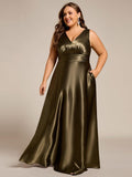 Plus Size V-Neck Empire Waist Bridesmaid Dress with Pockets
