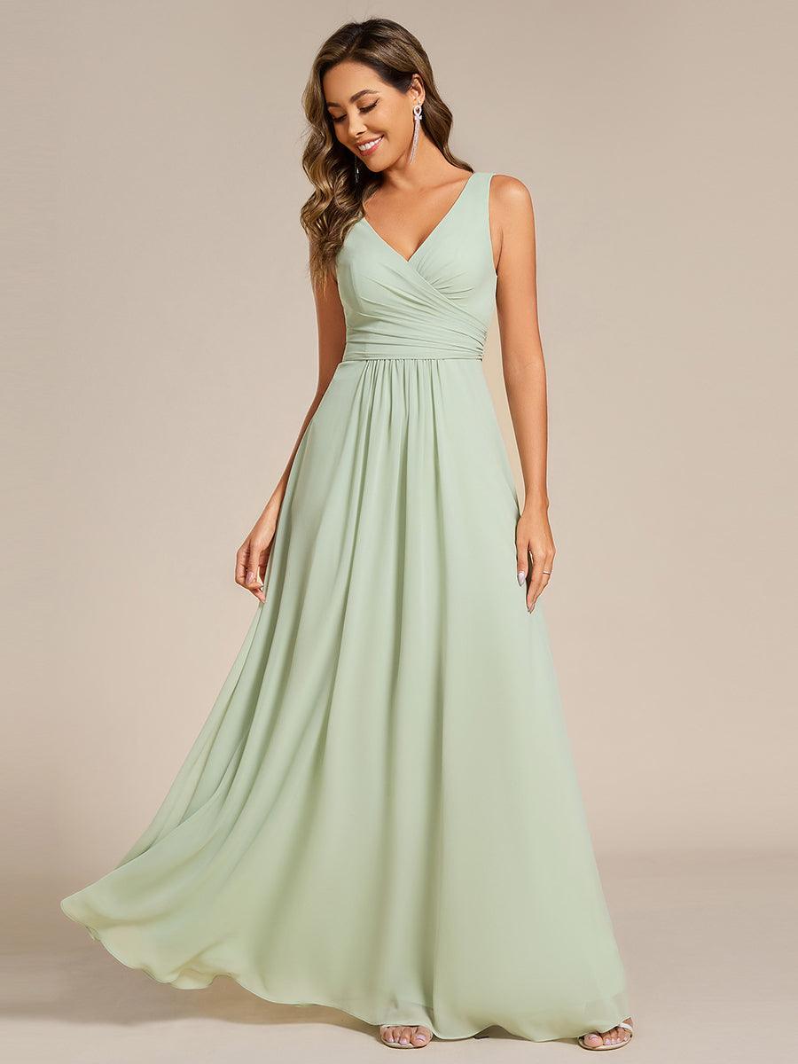Simple V-Neck Sleeveless Pleated Chiffon Bridesmaid Dress