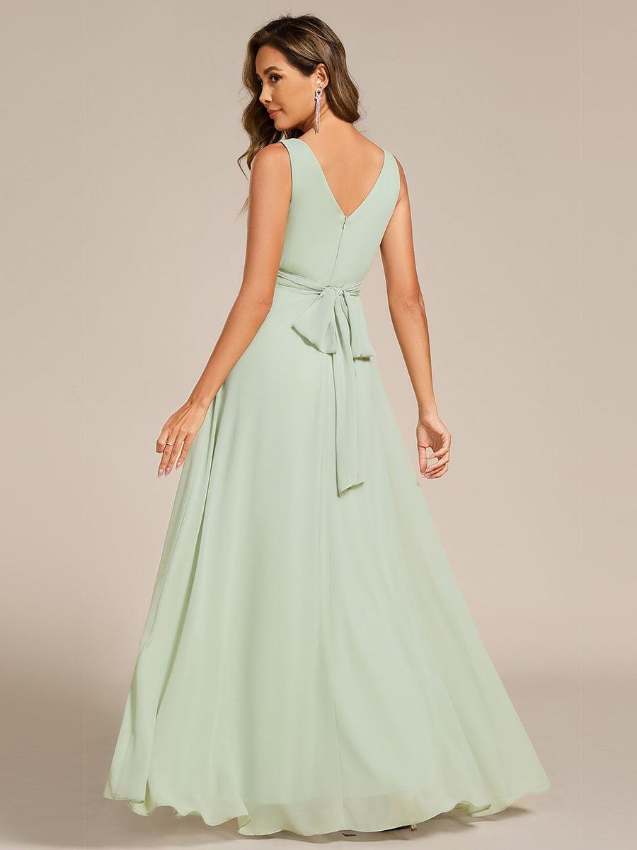 Simple V-Neck Sleeveless Pleated Chiffon Bridesmaid Dress